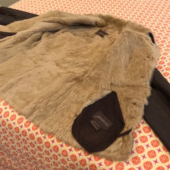 Guess leather coat fully lined with fur - Picture 3 of 5